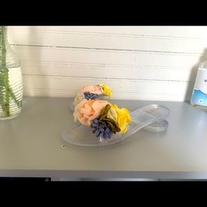 Elegant Flower sandals.